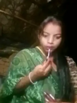 Snapshot of Poonam_cute chatting on 10/22/25, 06:18 Poonam cute online show from 10/22/25, 06:18