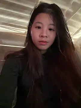 ninixinh online show from 12/18/25, 06:19