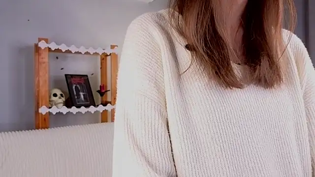 KateCahee online show from 11/03/25, 12:35