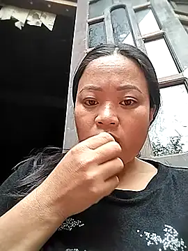 Nadia-a online show from 10/22/25, 02:23