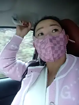 my-my2x online show from 10/22/25, 11:37