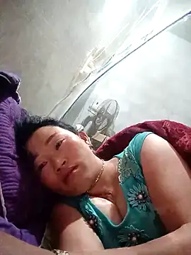 my-my2x online show from 11/18/25, 01:55