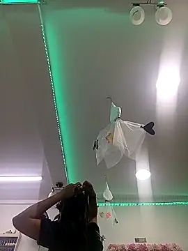 Snapshot of BabyCaramel18 chatting on 10/25/25, 12:40 BabyCaramel18 online show from 10/25/25, 12:40