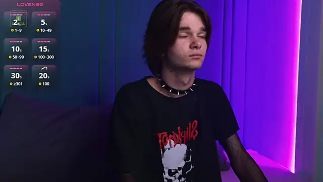 Snapshot of DavidLeatherhofff chatting on 11/07/25, 03:12 DavidLeatherhofff online show from 11/07/25, 03:12