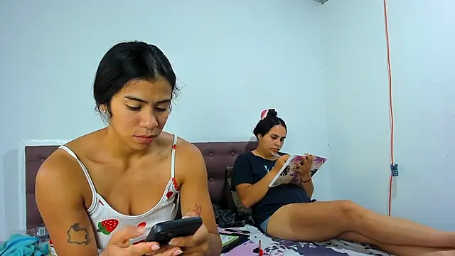 AshleyDeLuca  online show from 06/22/26, 09:01