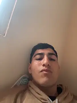 Snapshot of Gduende7 chatting on 11/23/25, 08:52 Gduende7 online show from 11/23/25, 08:52