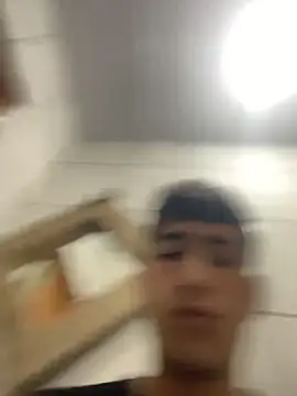 Snapshot of Gduende7 chatting on 11/29/25, 08:39 Gduende7 online show from 11/29/25, 08:39