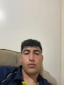 Snapshot of Gduende7 chatting on 11/30/25, 07:34 Gduende7 online show from 11/30/25, 07:34