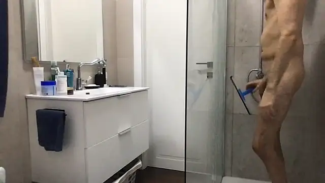 LukaShyGuy online show from 11/15/25, 07:21