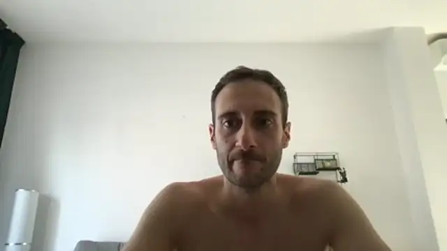 LukaShyGuy online show from 06/01/26, 04:52