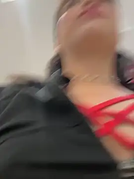 LisaMartinez34 online show from 11/19/25, 04:18