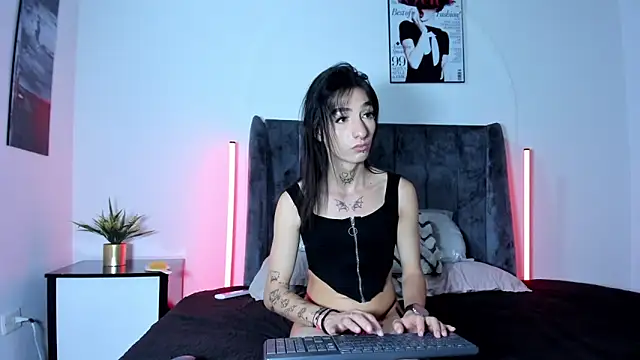 Cloy Areo online show from 05/11/26, 11:49