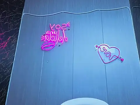 Snapshot of yumii_sweet chatting on 12/18/25, 10:43 yumii sweet online show from 12/18/25, 10:43