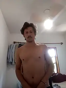 DearTruelove611 online show from 10/22/25, 04:18