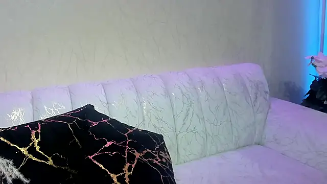 Snapshot of SofiaDiFiore chatting on 10/28/25, 03:14 SofiaDiFiore online show from 10/28/25, 03:14