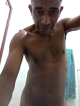 Snapshot of juniordotado87 chatting on 11/19/25, 12:10 juniordotado87 online show from 11/19/25, 12:10