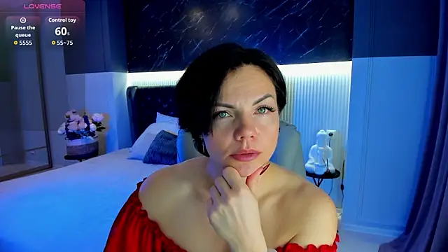 Snapshot of Wow_Maya chatting on 12/05/25, 12:41 Wow Maya online show from 12/05/25, 12:41