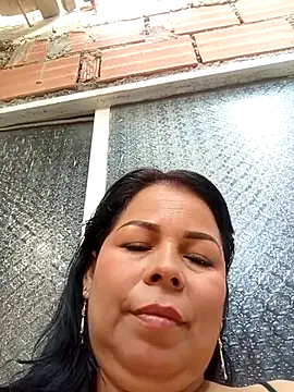 Snapshot of mother2-divorced chatting on 01/15/26, 01:37 mother2-divorced online show from 01/15/26, 01:37