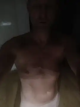 Snapshot of Marco06380 chatting on 10/27/25, 09:30 Marco06380 online show from 10/27/25, 09:30