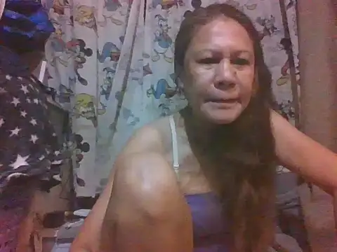 Snapshot of honeykoh chatting on 11/10/25, 10:36 honeykoh online show from 11/10/25, 10:36