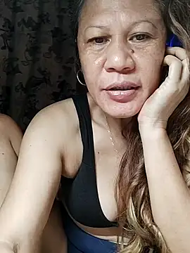 Snapshot of honeykoh chatting on 11/19/25, 07:03 honeykoh online show from 11/19/25, 07:03