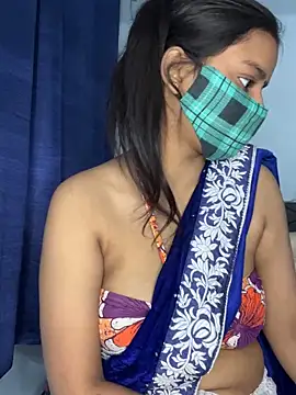 Cute Marina online show from 11/07/25, 06:02