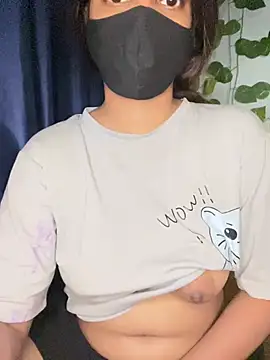 Cute Marina online show from 04/30/26, 10:03