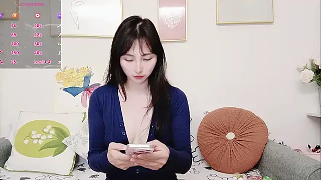 yuyan3929 online show from 05/09/26, 12:21
