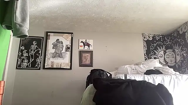 OnGodV1Ooutta10 online show from 11/08/25, 04:29