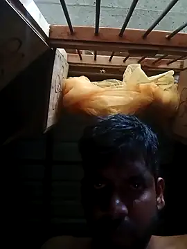 Snapshot of Rekha-8145 chatting on 10/22/25, 10:04 Rekha-8145 online show from 10/22/25, 10:04