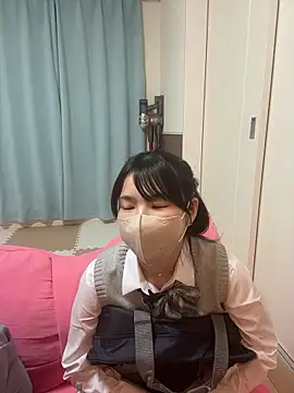 Snapshot of school_ch chatting on 12/04/25, 01:53 school ch online show from 12/04/25, 01:53