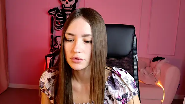 lollyrais online show from 10/29/25, 09:44