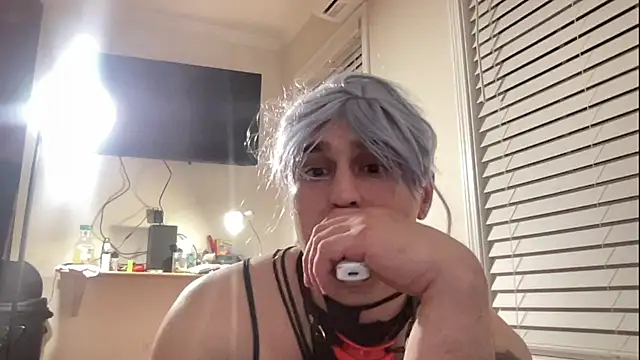 andrenoma427 online show from 11/08/25, 05:40