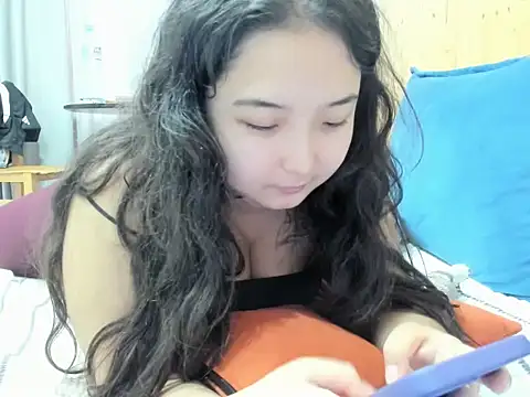 miomyao online show from 10/25/25, 12:02