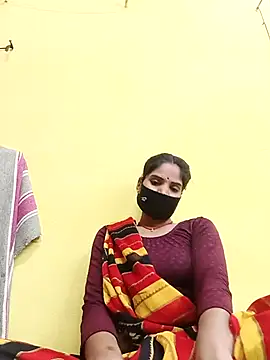 Snapshot of Shreya-750 chatting on 11/08/25, 04:07 Shreya-750 online show from 11/08/25, 04:07