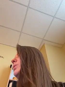 DollyRoma online show from 10/29/25, 12:51