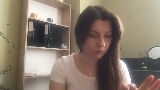 DollyRoma online show from 11/03/25, 08:15