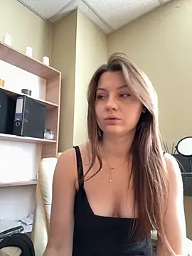 DollyRoma online show from 11/04/25, 09:30