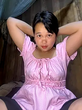 Snapshot of love_pusy09 chatting on 11/15/25, 07:49 love pusy09 online show from 11/15/25, 07:49