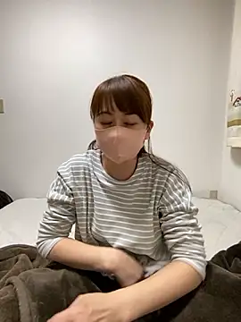 Snapshot of HONMONOHUUHU chatting on 11/28/25, 02:20 HONMONOHUUHU online show from 11/28/25, 02:20