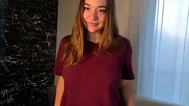 Snapshot of Biancka_ chatting on 12/19/25, 06:20 Biancka online show from 12/19/25, 06:20