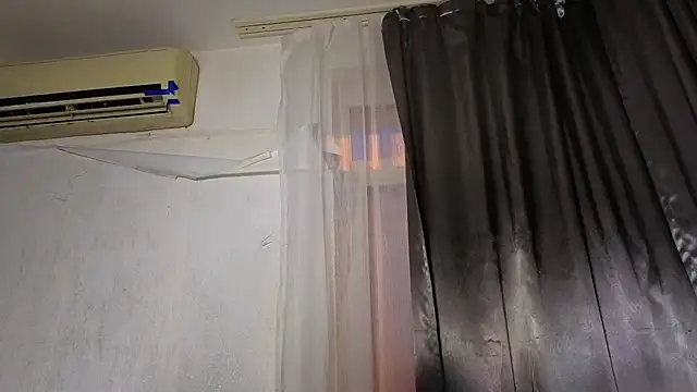 Snapshot of Biancka_ chatting on 02/17/26, 05:04 Biancka online show from 02/17/26, 05:04
