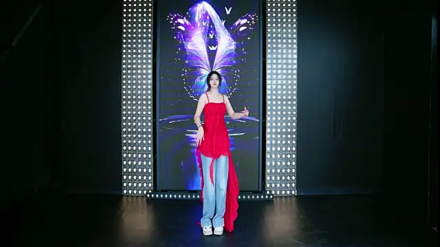 U1-mmm online show from 10/30/25, 06:59