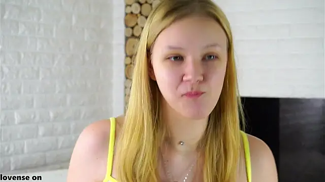 ElissaGlod online show from 11/03/25, 12:17