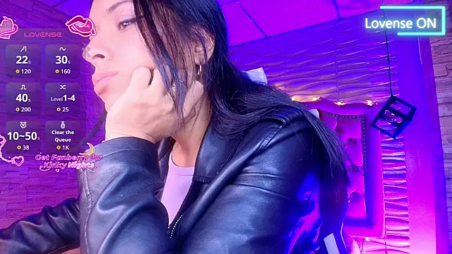 Roxanne Han online show from 11/20/25, 11:43