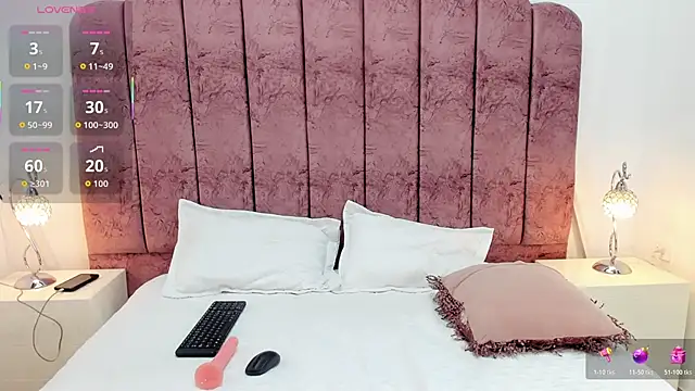 Snapshot of Videl_Star chatting on 10/26/25, 11:38 Videl Star online show from 10/26/25, 11:38