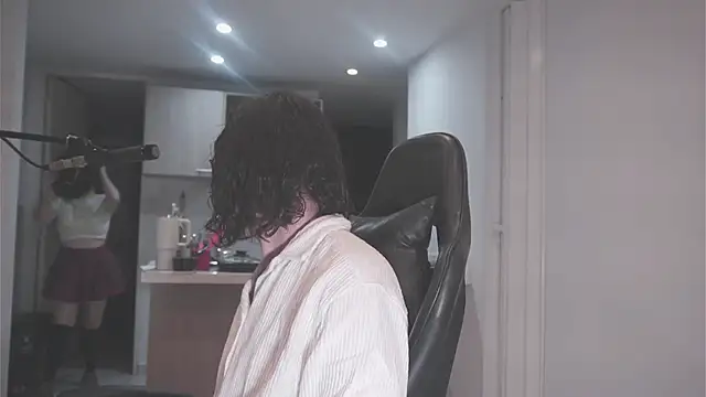 Snapshot of dan_and_daya chatting on 11/10/25, 02:21 dan and daya online show from 11/10/25, 02:21