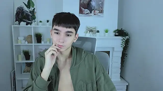 Snapshot of YamiTwink chatting on 12/03/25, 08:29 YamiTwink online show from 12/03/25, 08:29