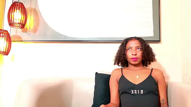 cataleya1 sm online show from 10/31/25, 01:45