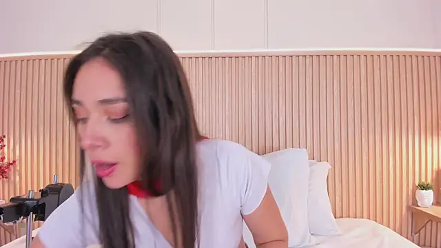 NahimiThompson online show from 07/25/26, 07:44